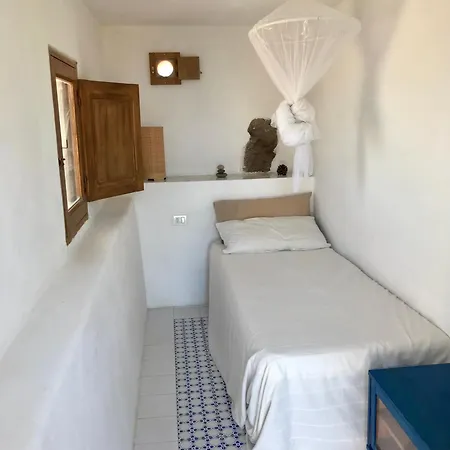 Monte Giulia Filicudi Villa