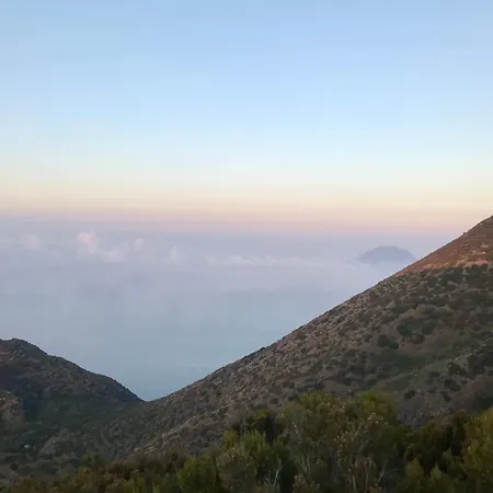 Villa Monte Giulia Filicudi Case Zuccogrande