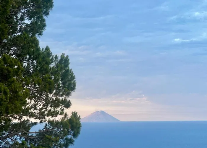 Villa Monte Giulia Filicudi